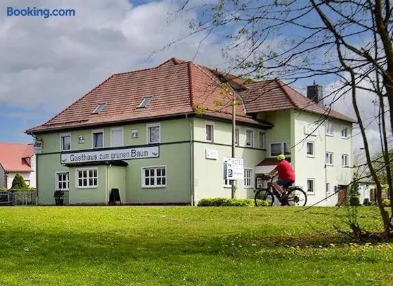 Hotel Und Gaststatte Zum Grunen Baum