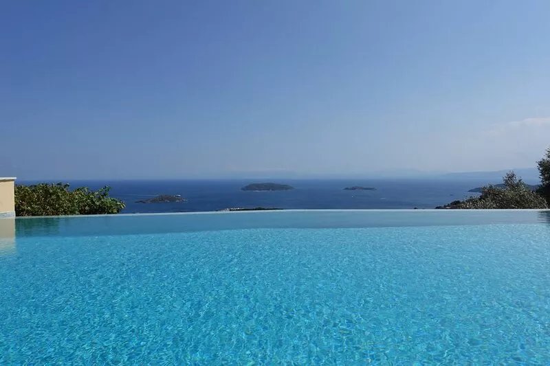 Stunning Views Of The Aegean Sea, Set In Olive Grove -  EKT 0756K************