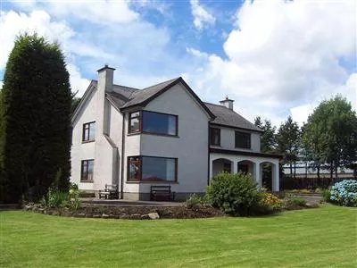 Mor-Yet Country House