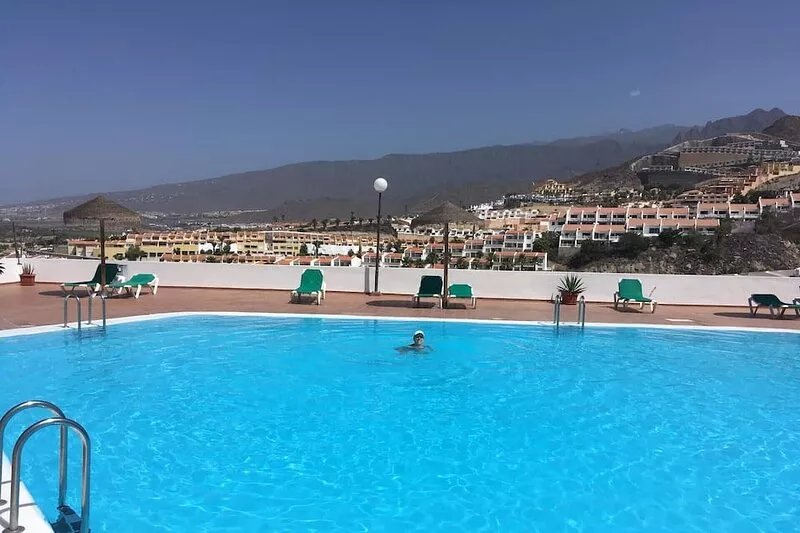 Super nice apartment with sea view and super large terrace too