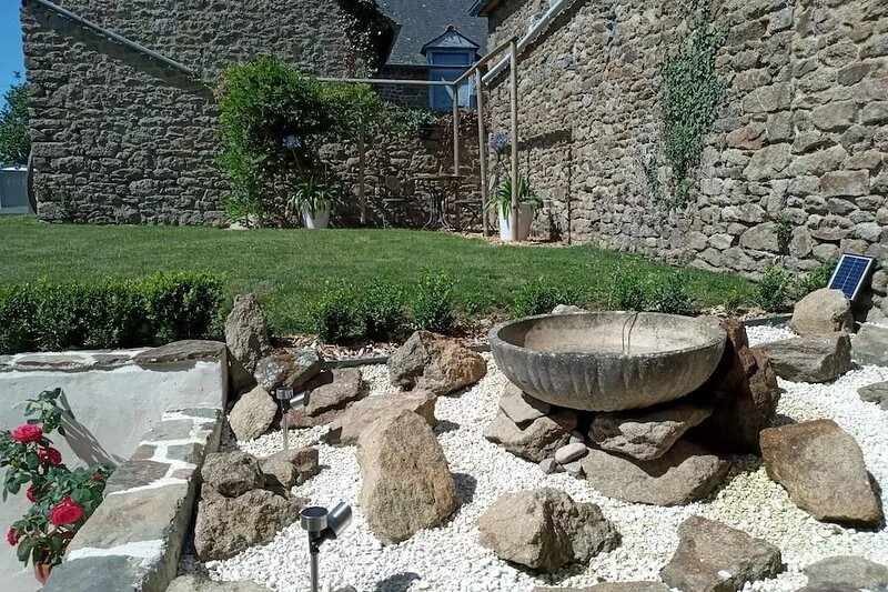 Cosy Rural Country Gite (2 Bedrooms, Sleeps 4) Near Dinan