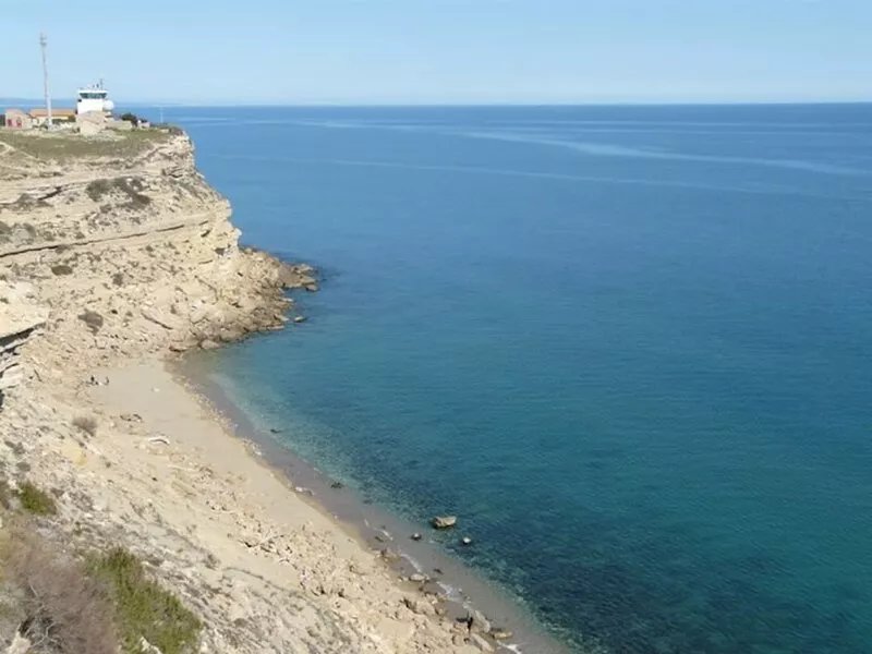 Discover Corbières, Cathar country, air-conditioned gîte near the