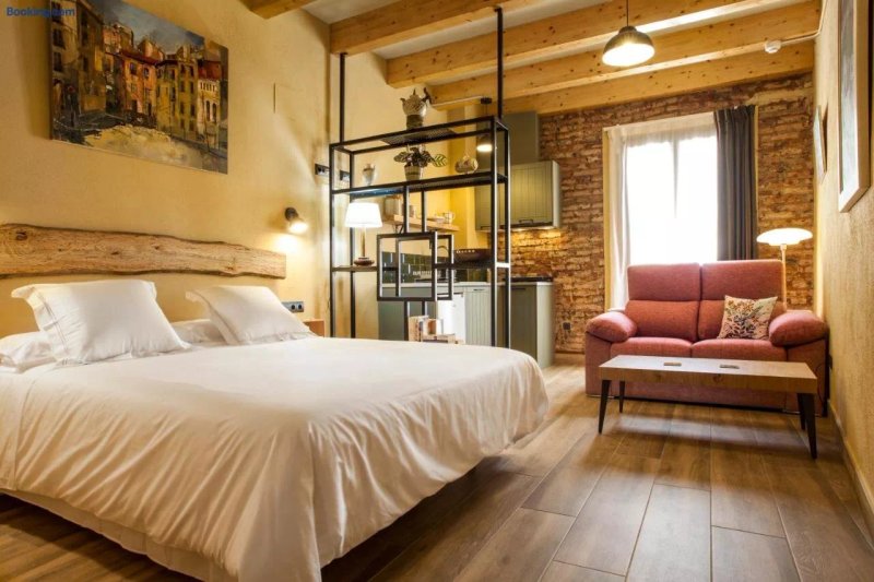 Priorat Aparthotel