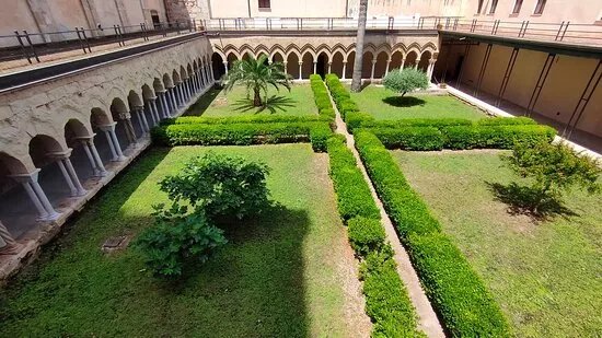 Chiostro della Cattedrale di Cefalu