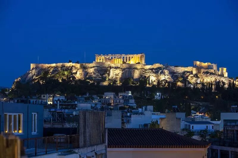 Impressive Apartment with Amazing Views in Athens City Centre! MK1