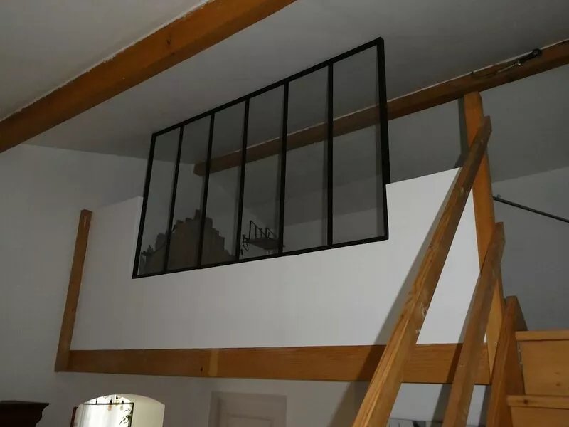 Recent villa at the foot of Garbalan, south-facing, very quiet with private