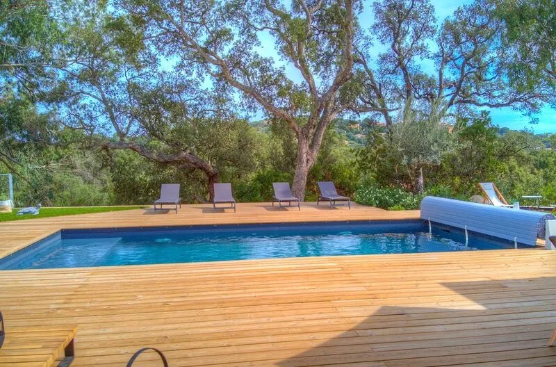 Villa 8 pers 4 chbres Secteur Calme Pinarellu 5 min des plages Piscine Chauffée