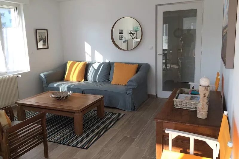 Apartment-house in Wimereux, 50m from the beach with garden, garage and wi fi