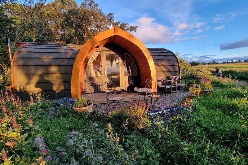 Bass Rock Pod - Luxury King Size Bed - Sea View