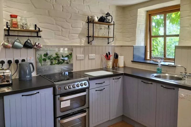 A characterful former Carriage House, located in peaceful scenic countryside