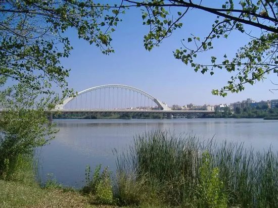 Puente de Lusitania