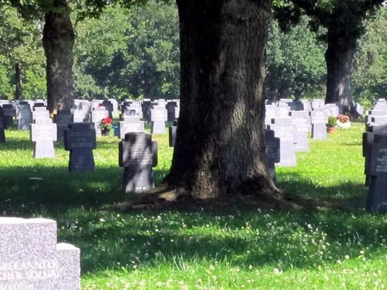 Cimetiere militaire allemand d'Andilly