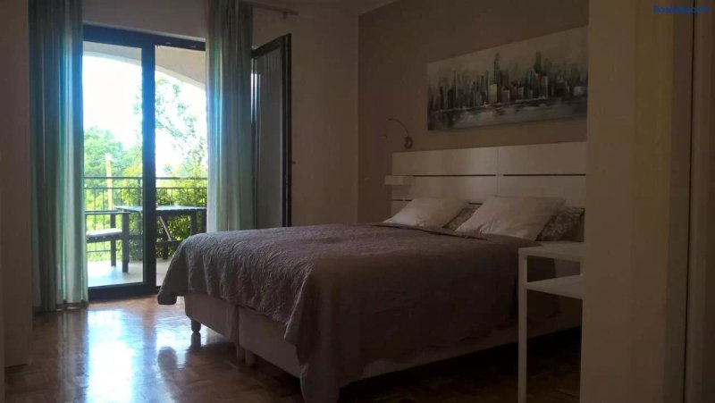 Rooms and Apartments Mofardin