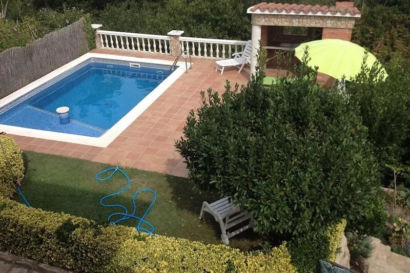 Spacious House with Pool, Vidreres Aguaviva Park