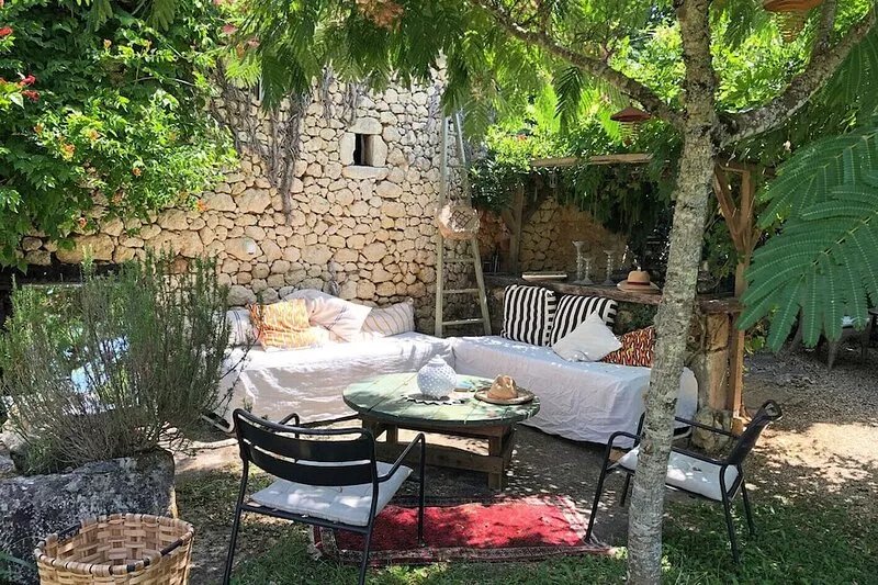 Accommodation for groups of friends or family reunions.