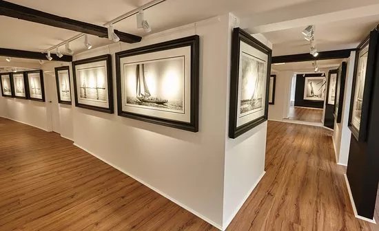 Brett Gallery