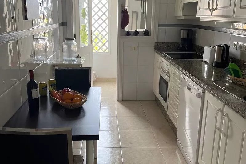 3 room apartment with fantastic views over the Atlantic and Teide