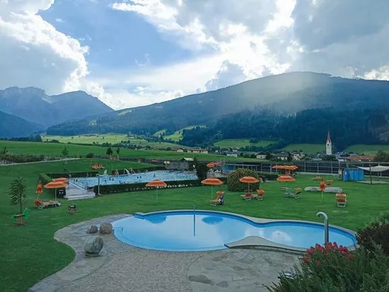Piscina all"aperto di Valdaora