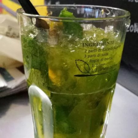 21 Absinthe Cafe