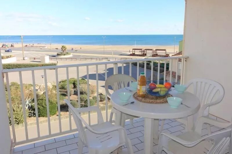 Les Balcons de la Méditerranée by Interhome