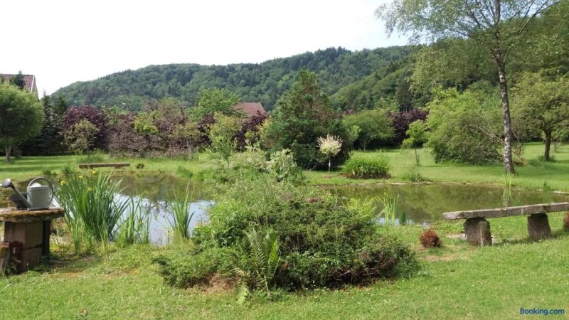 Au Pied des Milles Etangs
