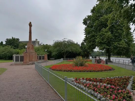 Cavell Gardens