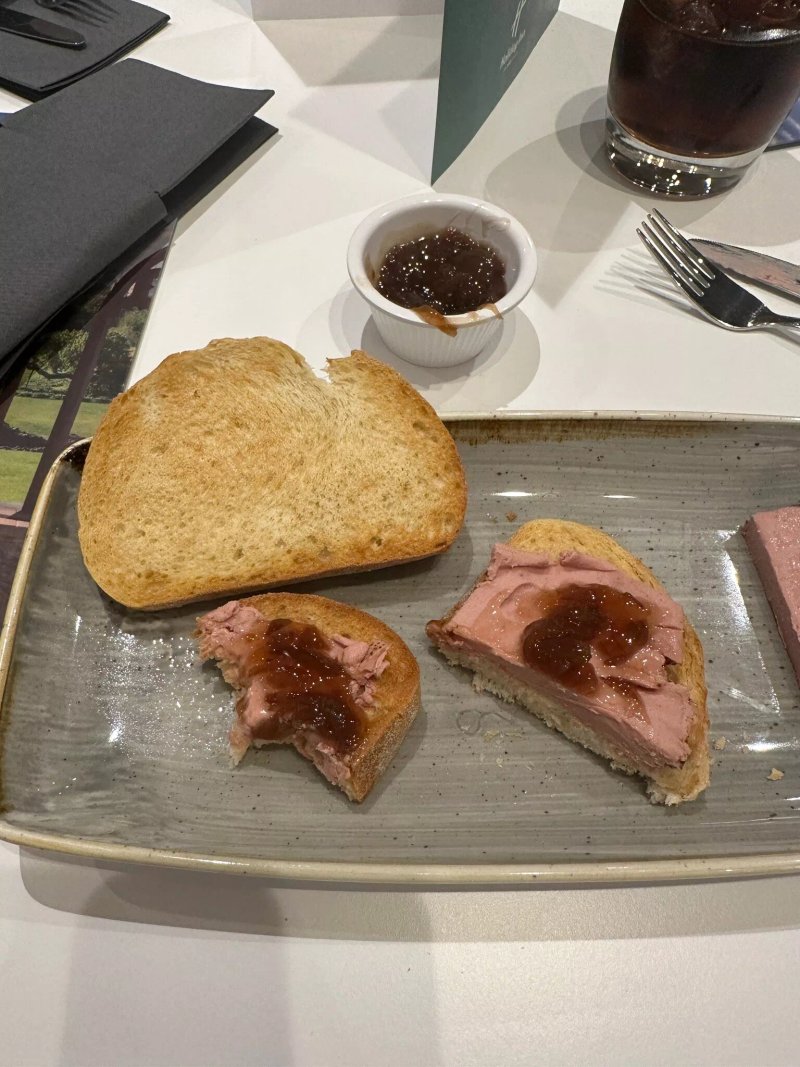Traders Restaurant at Holiday Inn London-Bexley