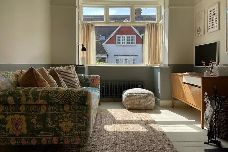 Cosy family-friendly retreat with EV parking