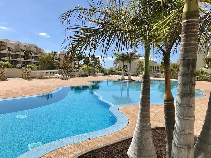 FANTASTIC HOLIDAY IN AN ENVIRONMENT IDEAL