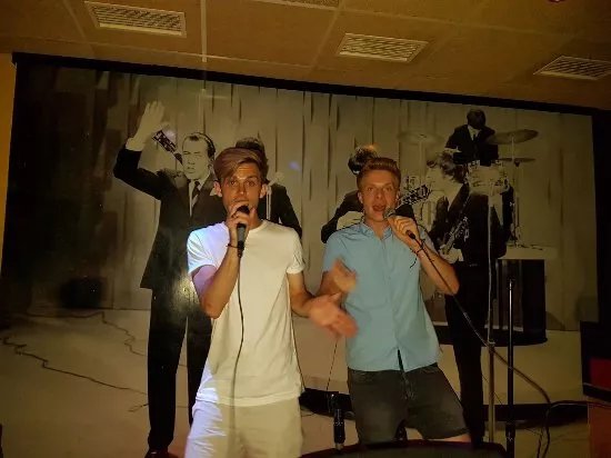 Karaoke Acuario
