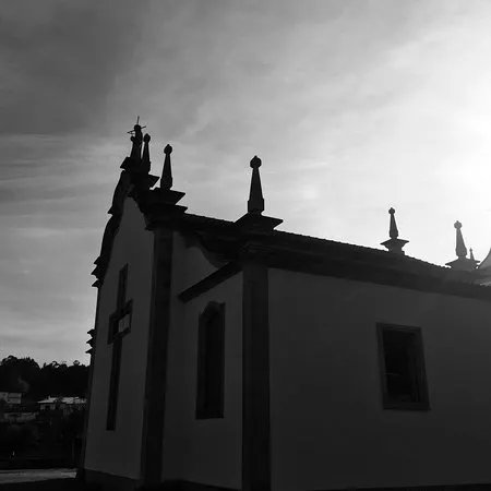 Igreja do Divino Salvador de Tuias