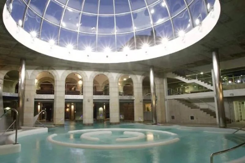 ⛲Spa in Mondariz�30 "min by car�Lights of Vigo☃️
