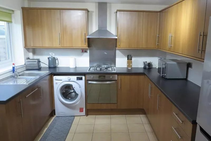 Templecombe 3 Bed House - Sleeps 5