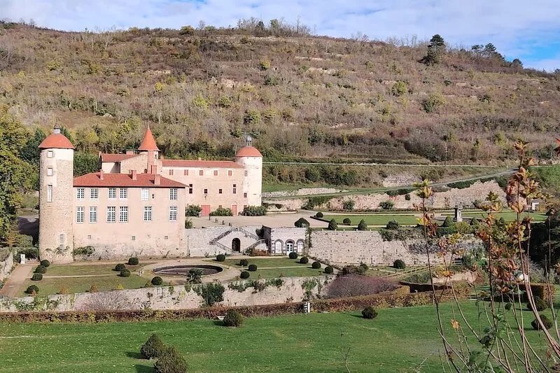 House restored in calm village with the doors of the volcanos of auvergne