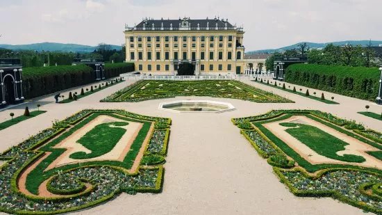 Privy Garden / Kronprinzengarten de Schonbrunn