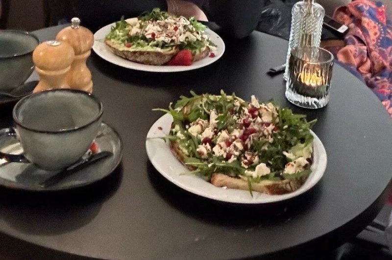 Huginn Cafe & Bar