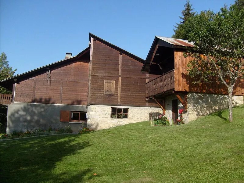 For rent renovated farm Les Gets