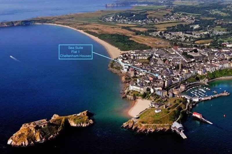"Sea Suite" Tenby