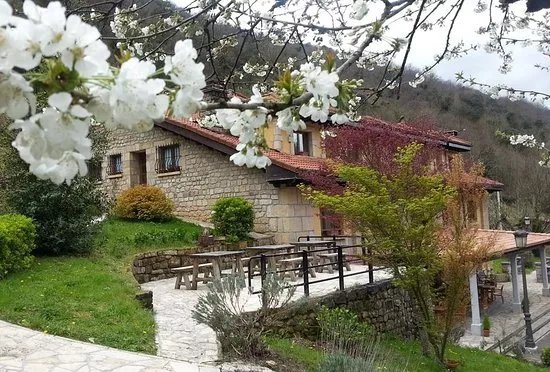 Hotel La Casa de Juansabeli
