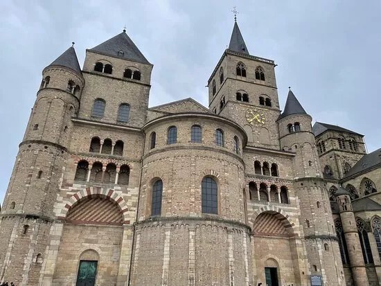 Church of our Lady and Cathedral