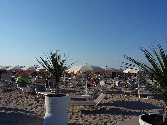 Area 52 Papaya Beach Village