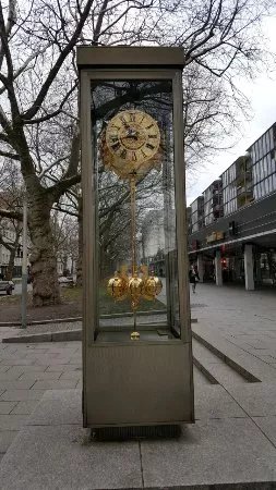 Standuhr