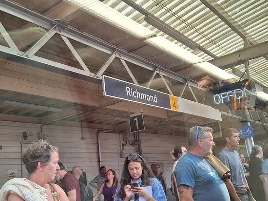 Richmond (London) Station