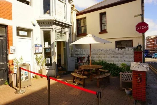 Mumbles Ale House