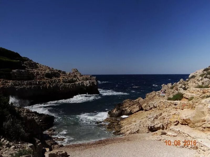 Large Villa 15p, pool, sea, tennis, near Calanques and Golf de Frégate.