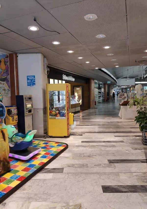 Centro Commerciale la Fabbrica