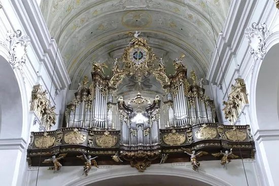 Mariahilfer Kirche