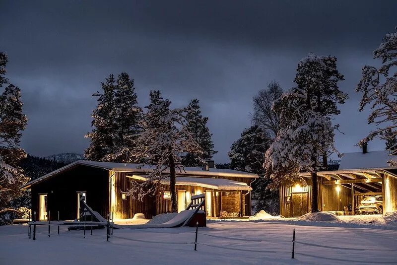 Are Luxurious House With Private Sauna By The River