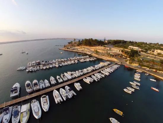 Charter Nautico-L'Asteria Blu