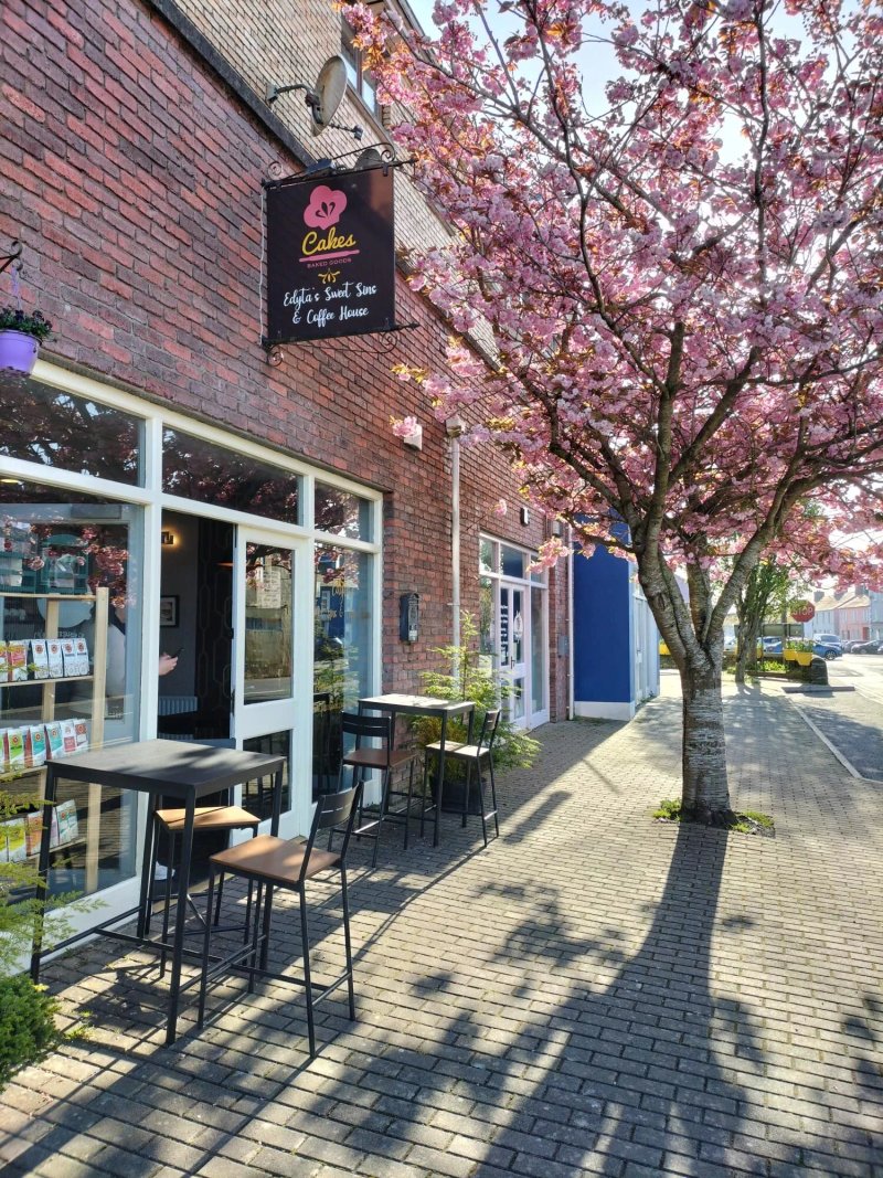 Edyta's Sweet Sins & Coffee House